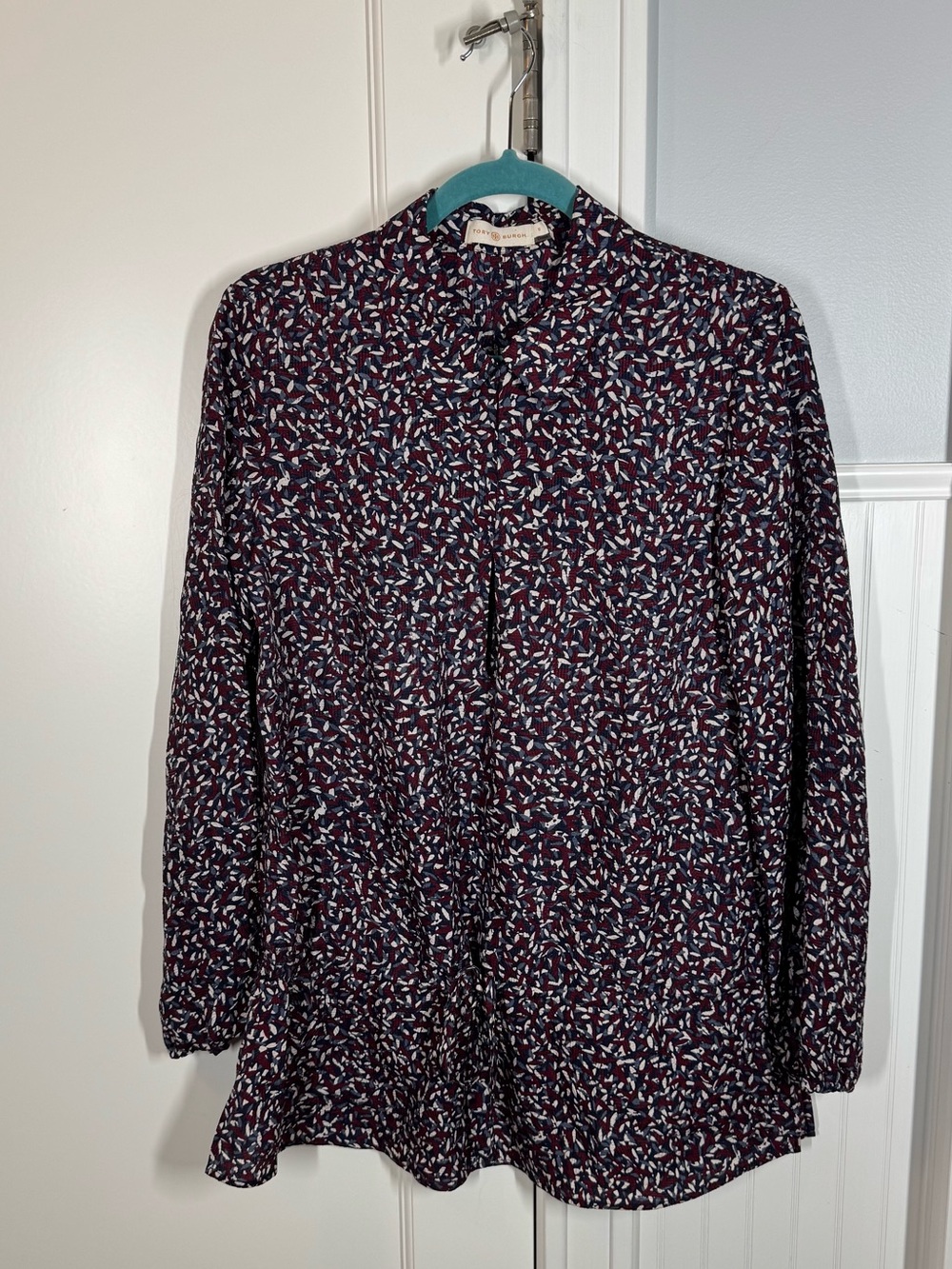 TORY BURCH Silk Red Agate Confetti Drop Waist Tunic Blouse size 6 designer luxe